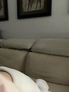 #露儿妹妹颜值区女神给大家小露一波.的封面图